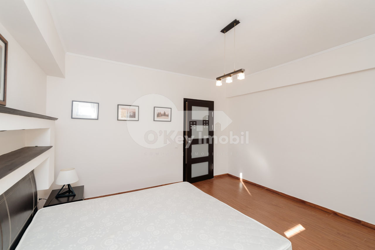 Apartament cu 2 camere, 112 m², Centru, Chișinău foto 2