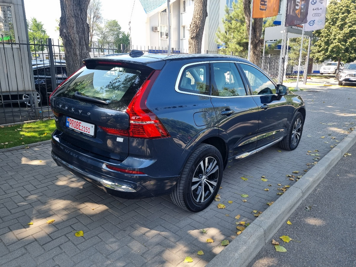Volvo XC60 2021 photo 5