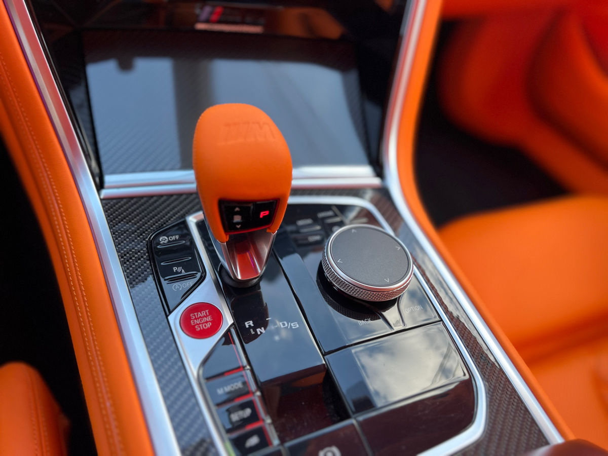 BMW M8 фото 13