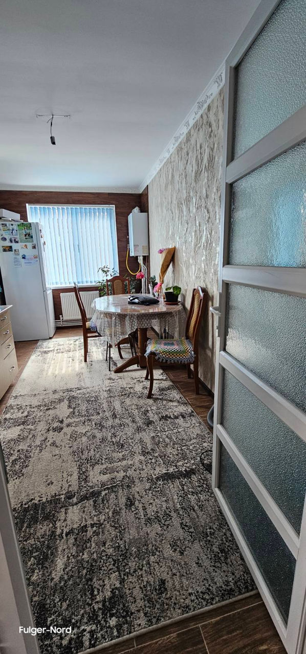Apartament cu 3 camere,  Centru,  Bălți,  Bălți mun. foto 5