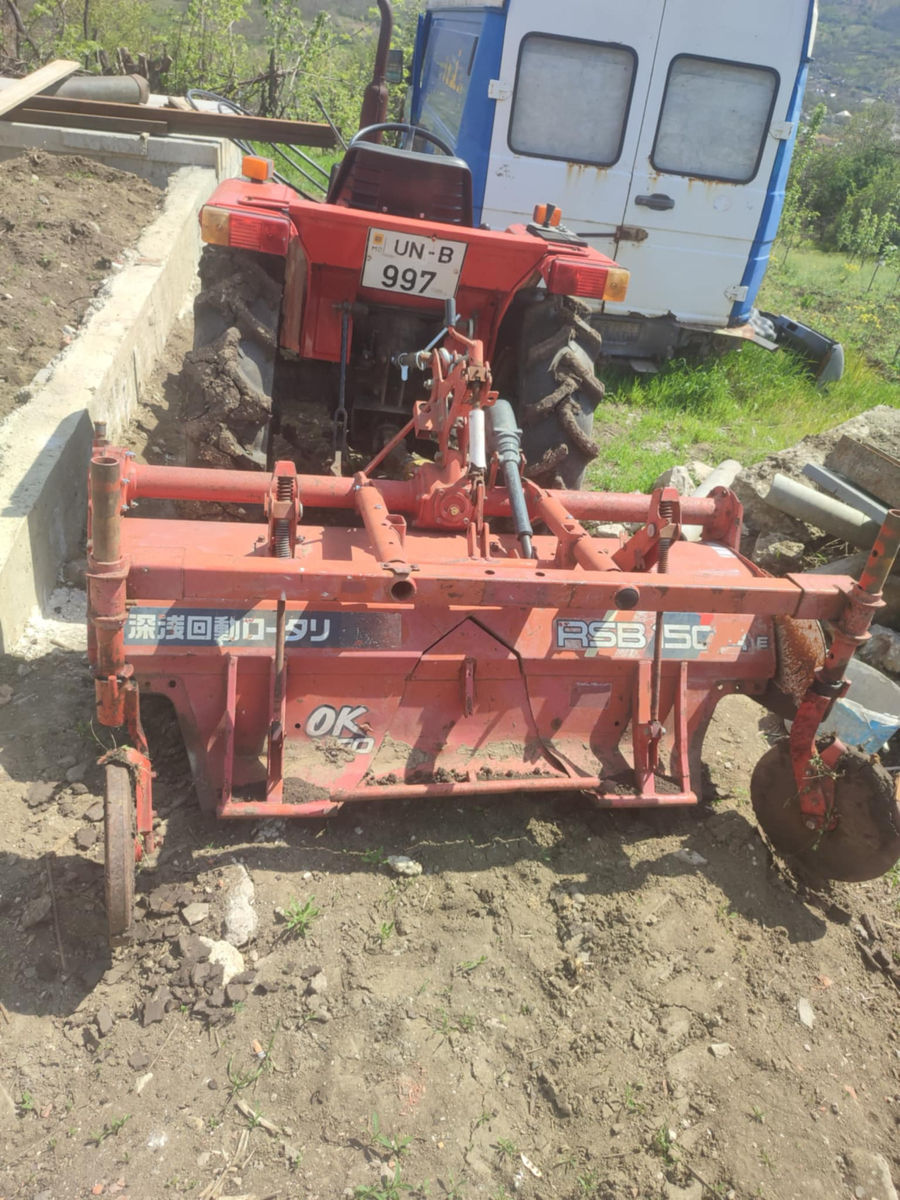 Tractor 4x4 foto 7