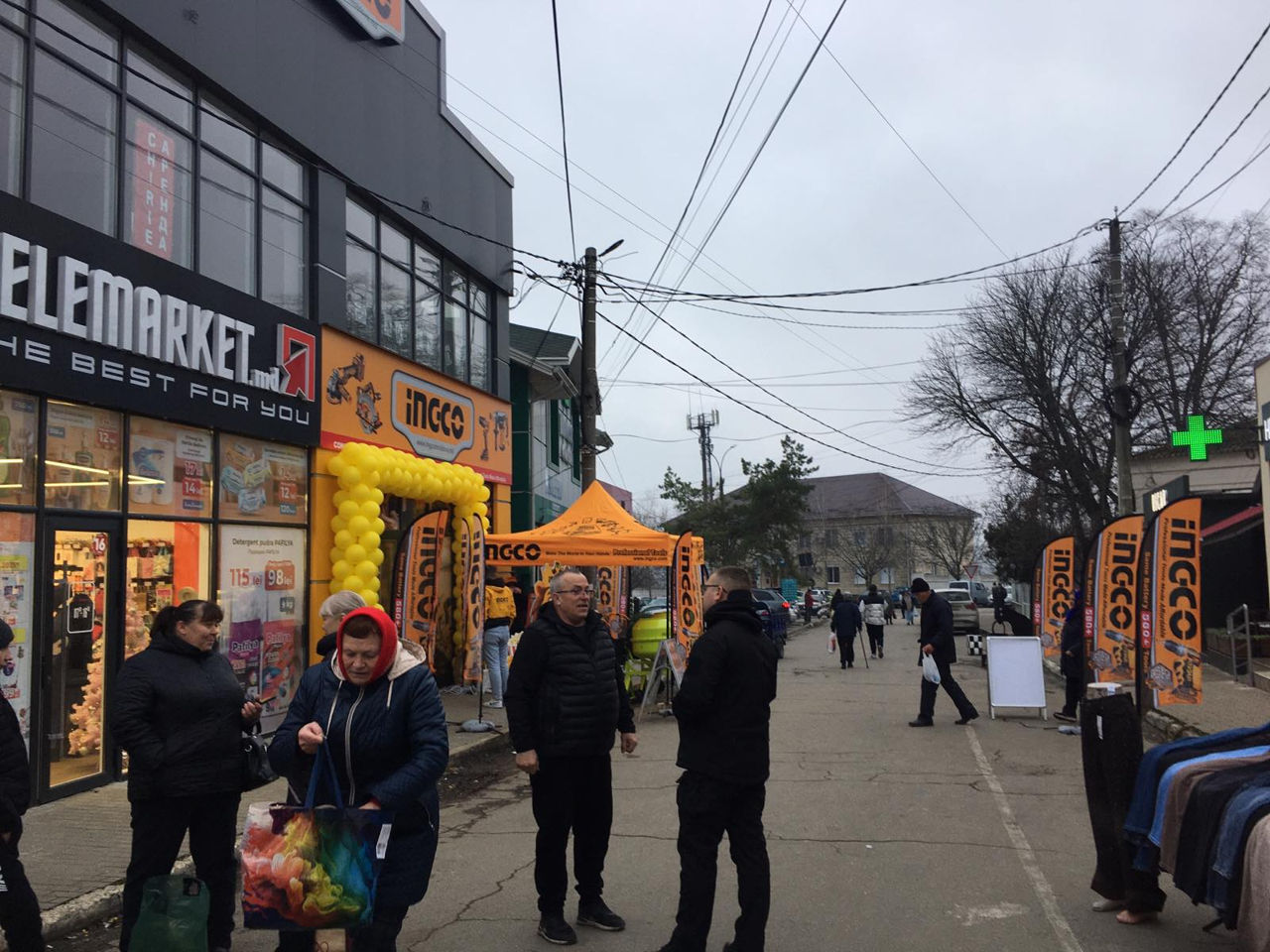 Spațiu comercial