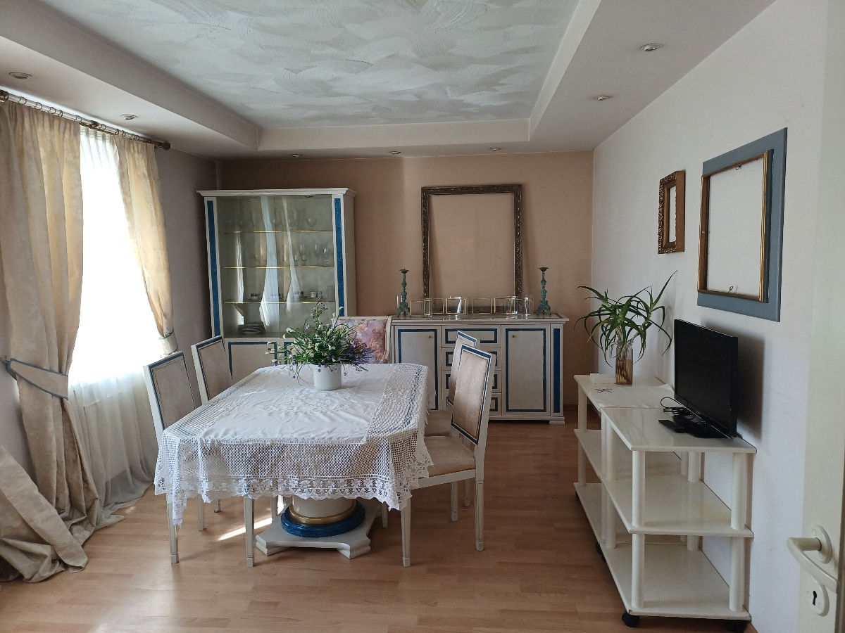 Apartament cu 4 camere, 165 m², Centru, Chișinău foto 2