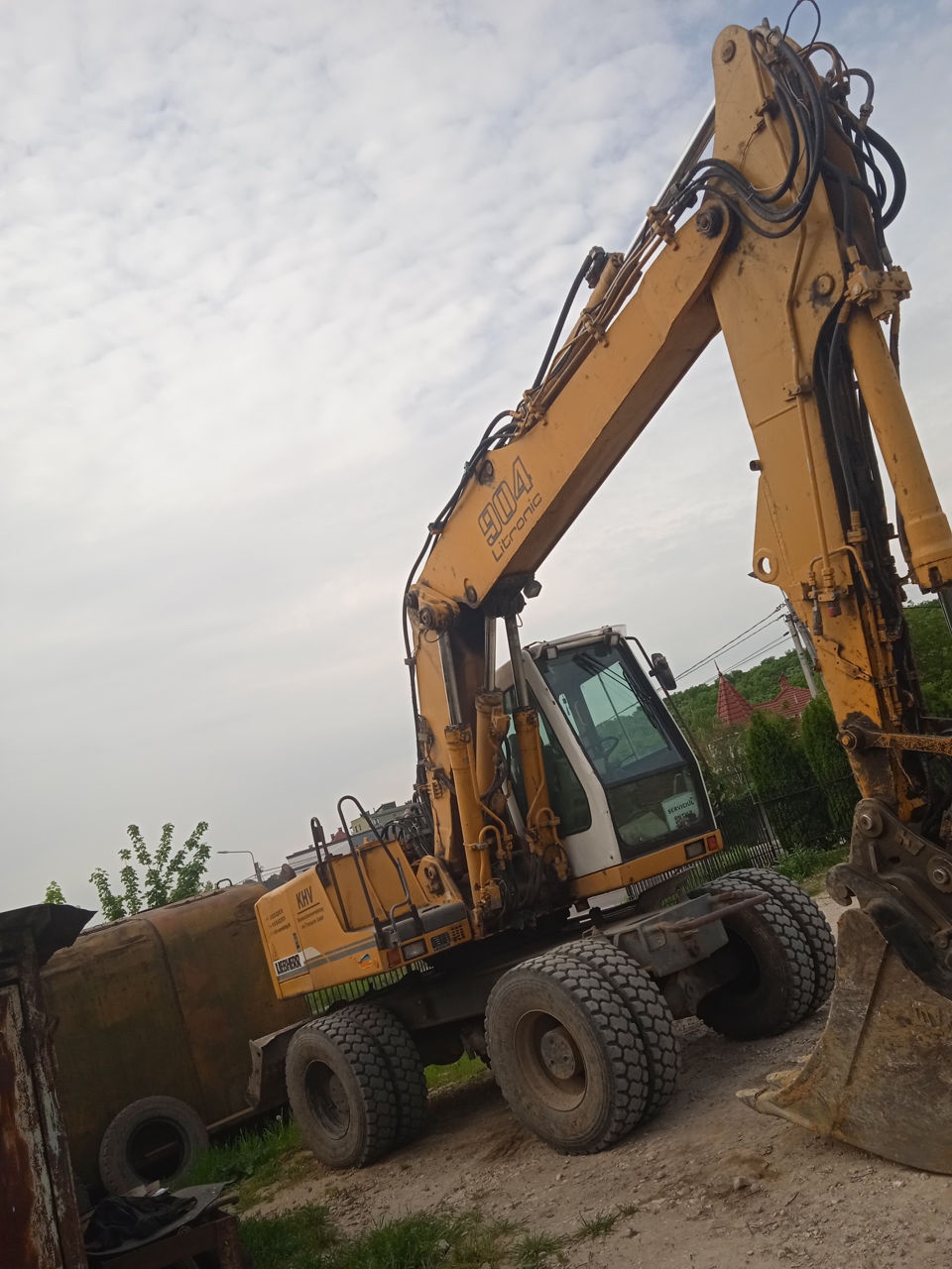 Excavator Liebherr 904 foto 1