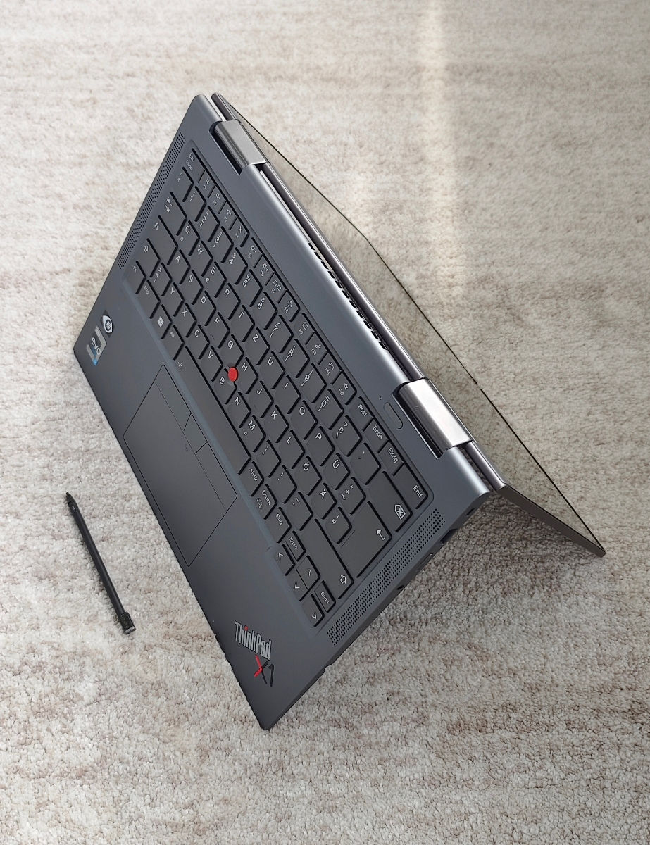Lenovo Thinkpad X1. Yoga. Core i7-1260P. Ram-32GB. SSD-1TB. Ecran 4K Taciscrin. 5G. Nou! фото 0