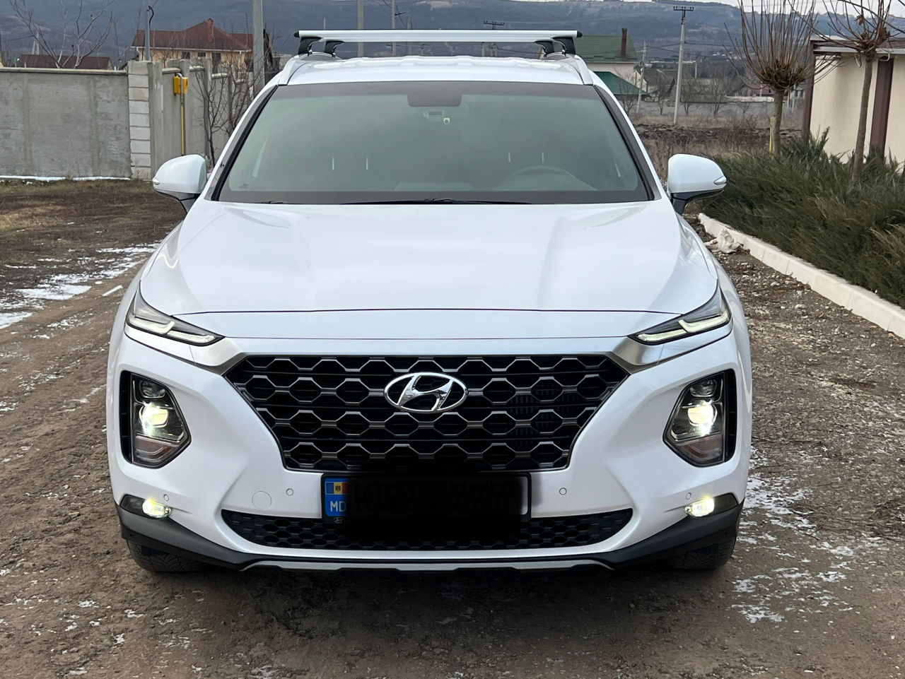 Hyundai Santa FE foto 1