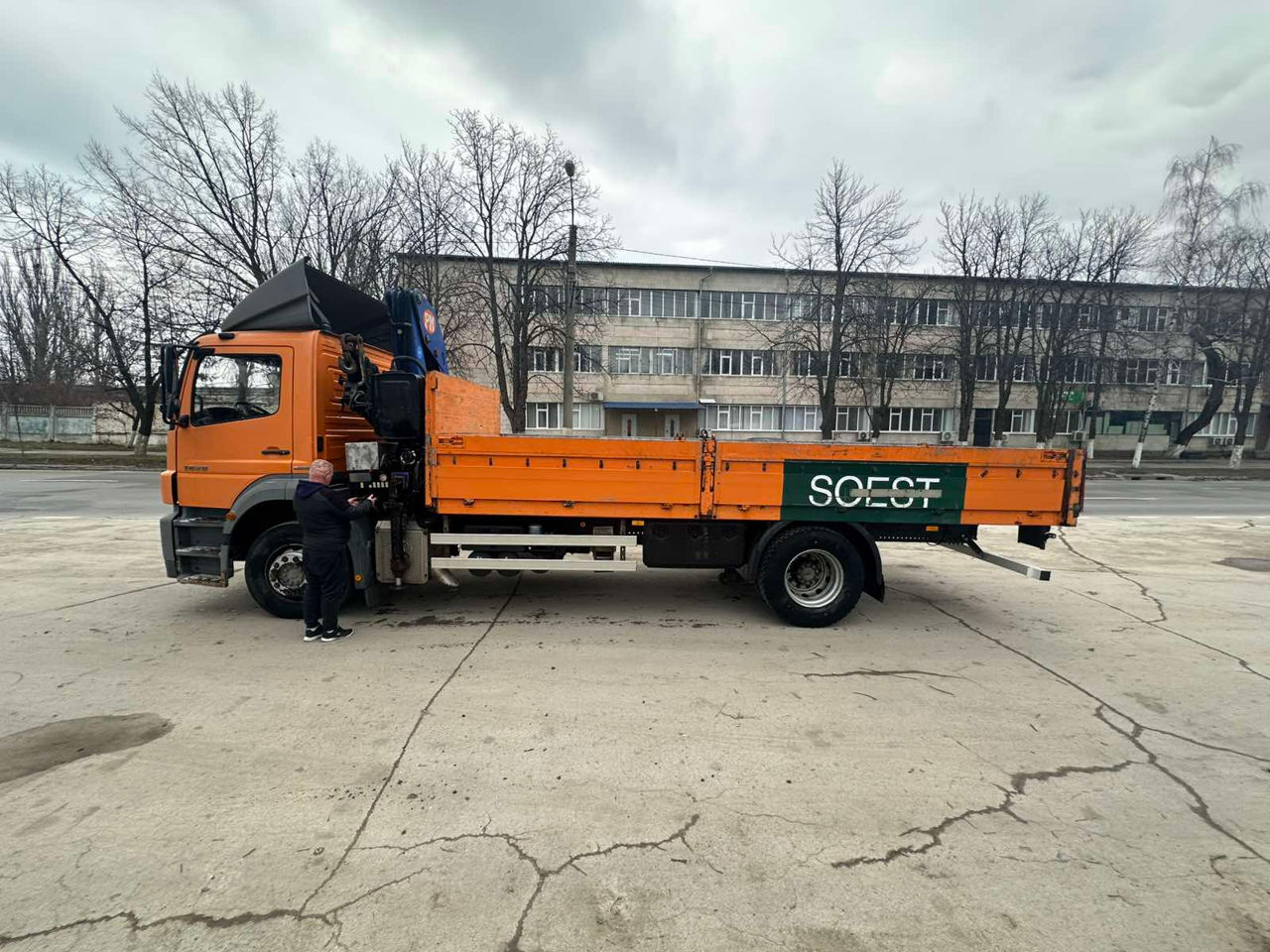 Închiriere automacara manipulator foto 3