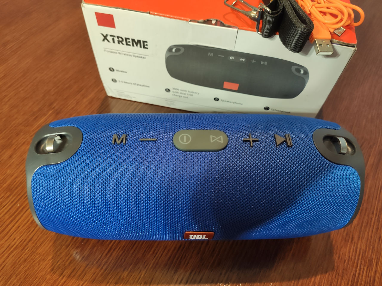 Калонка JBL Xtreme