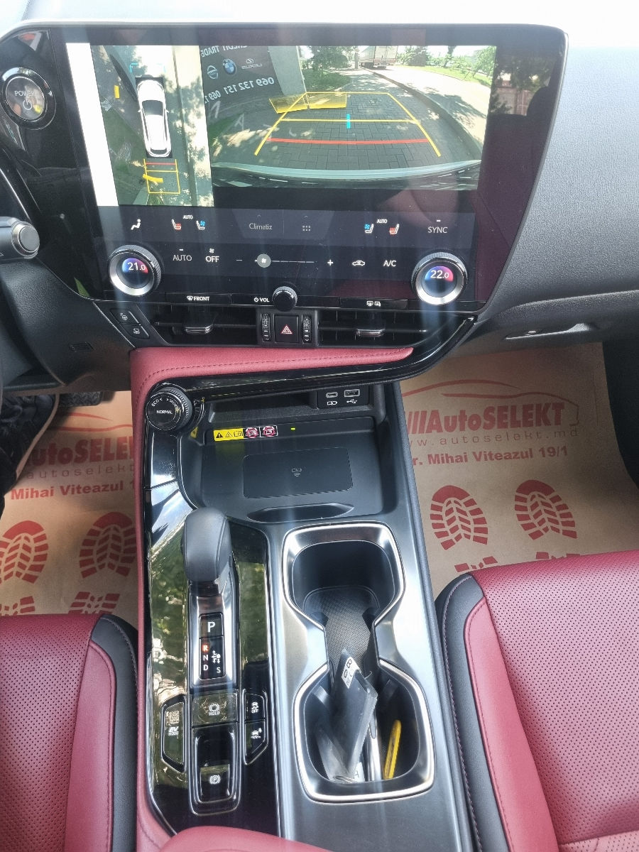 Lexus NX Series 2022 photo 14