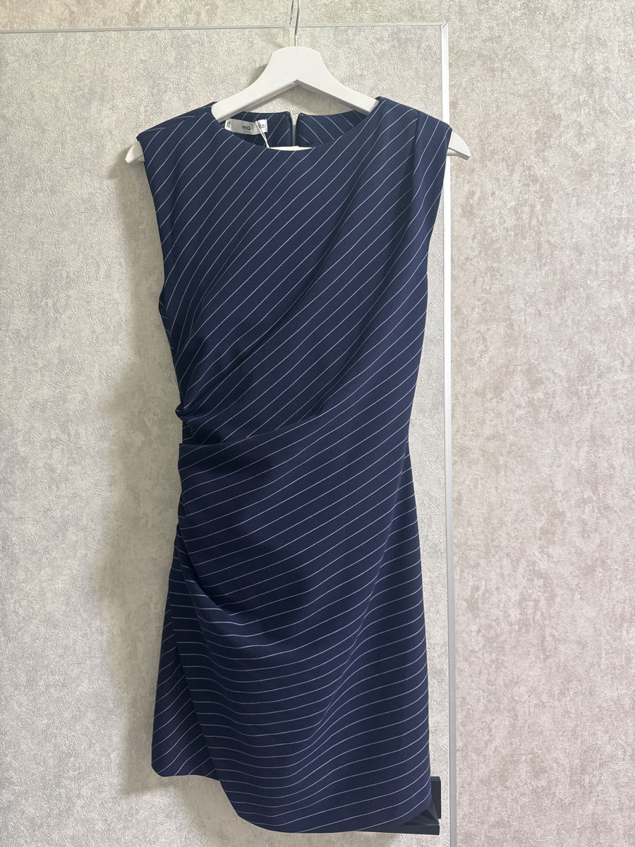 Rochie Mango, Nouă  foto 1