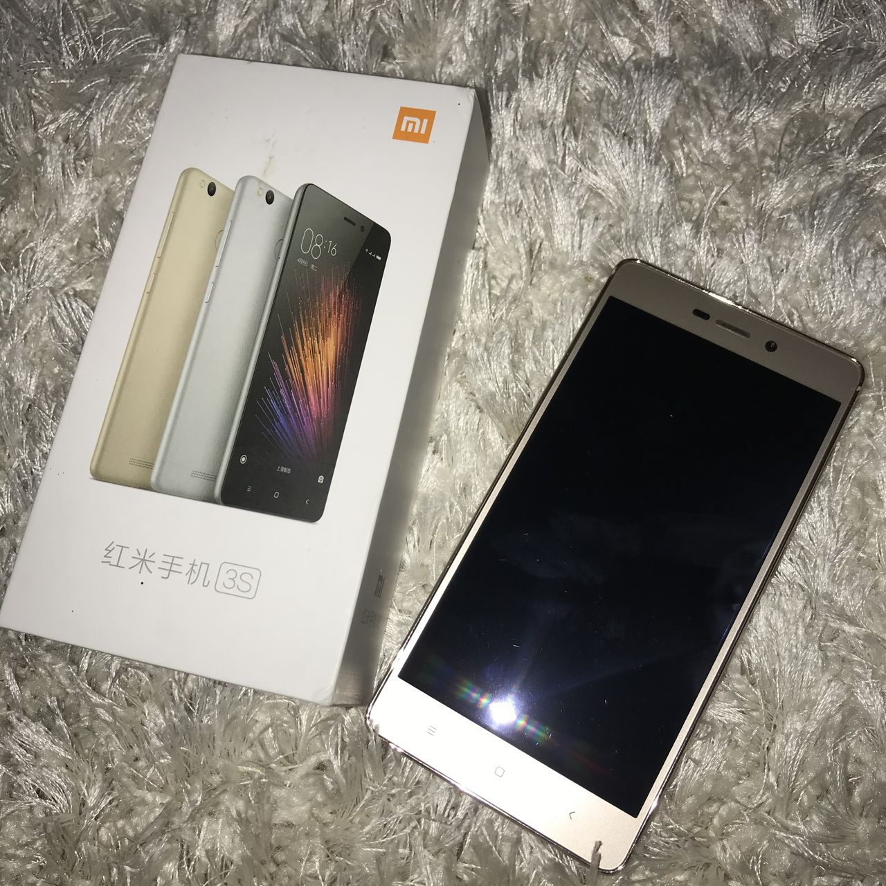 Продаю телефон недорого.(Xiaomi)