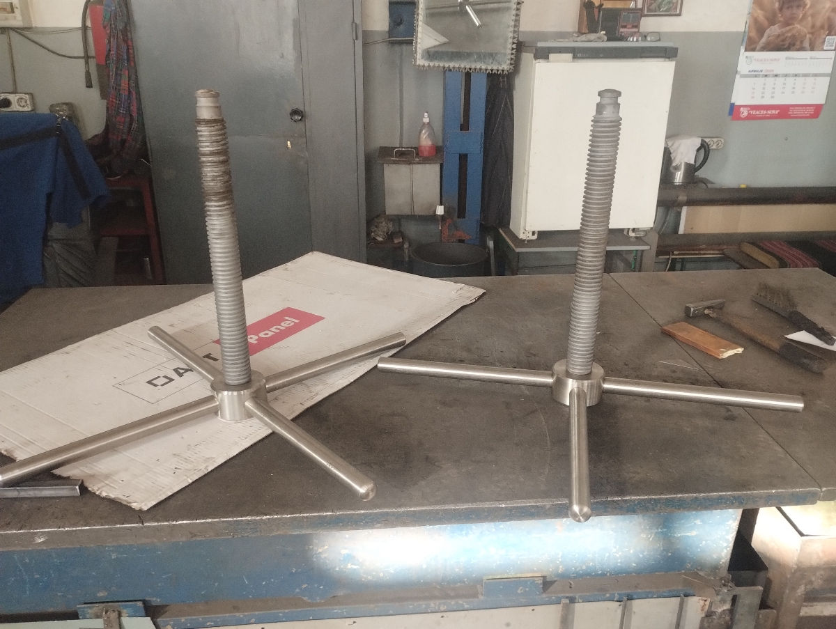 Producem echipamente tehnologice si piese pentru utilaje . foto 6