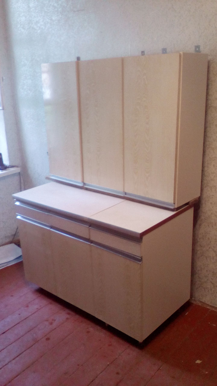 Кухонная мебель б/у.