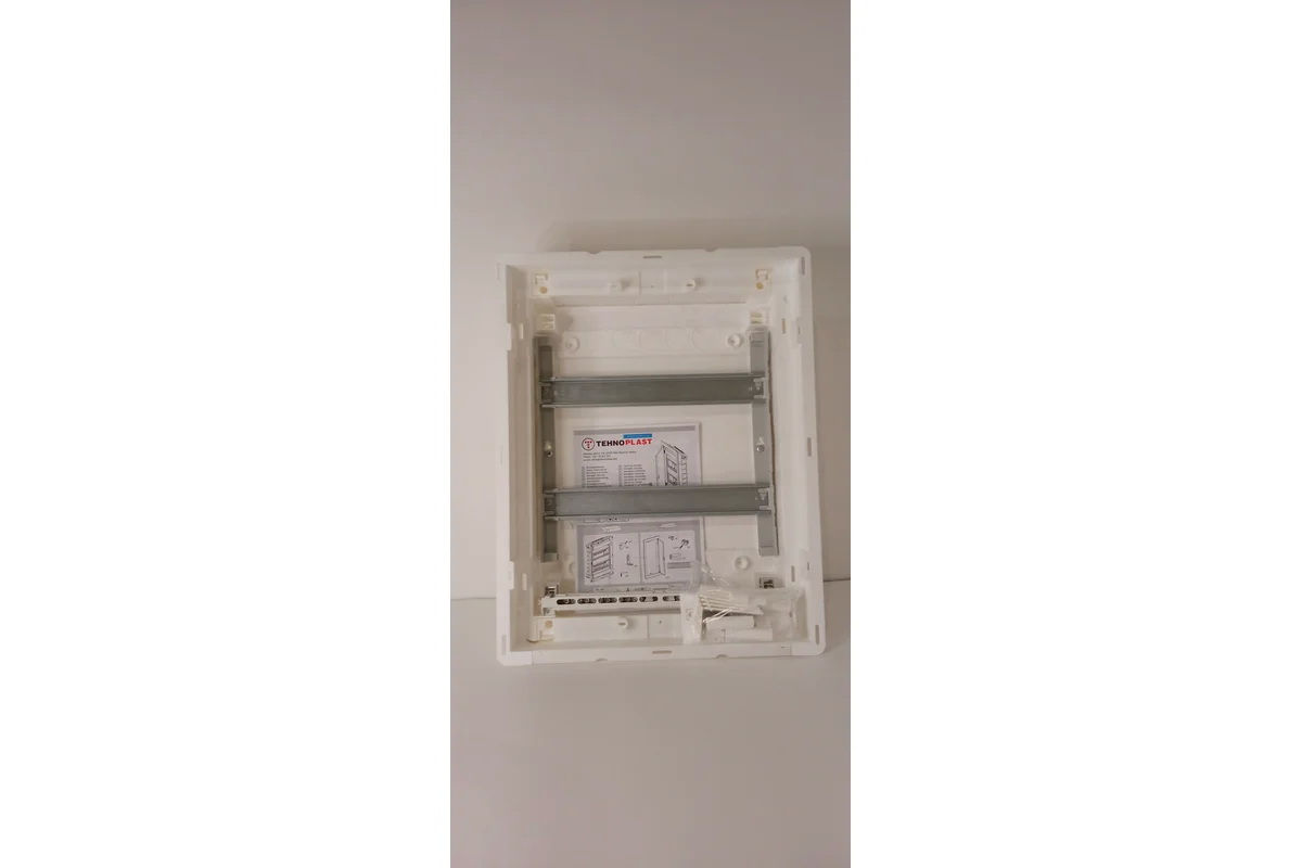 Placa de distributie incorporata tehnoplast 24+4 intreruptoare ip40 - u24f 30554 foto 6