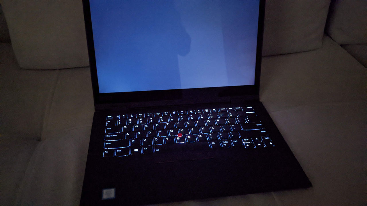 Lenovo ThinkPad X1 Yoga (3rd Gen) foto 7