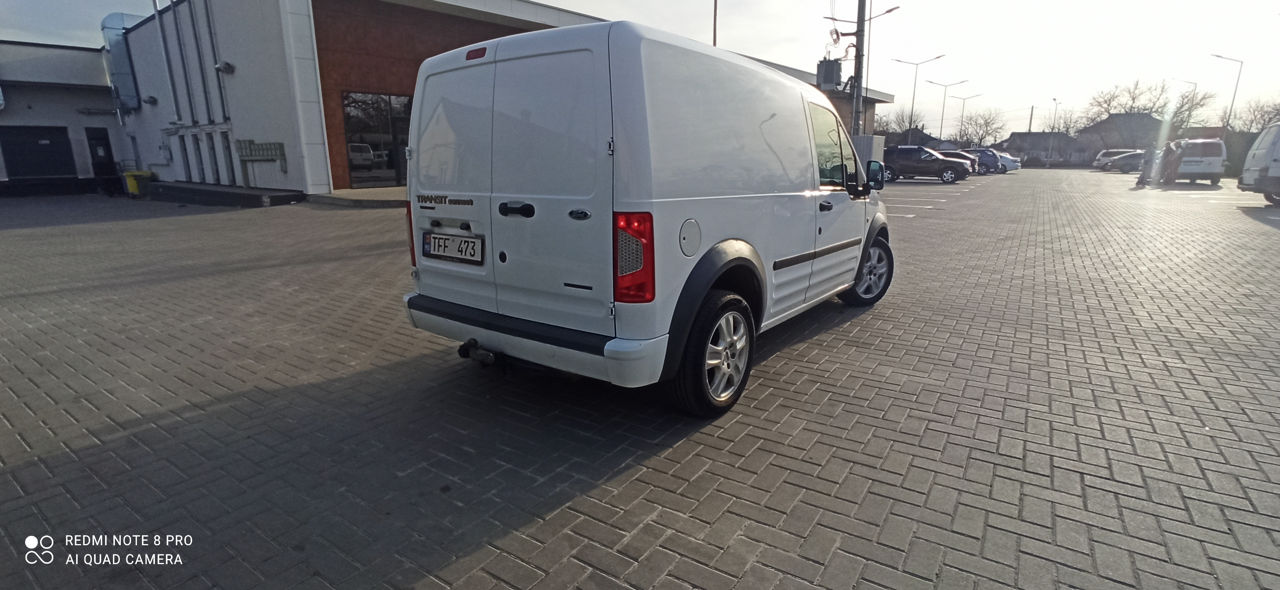 Ford Transit Connect фото 8