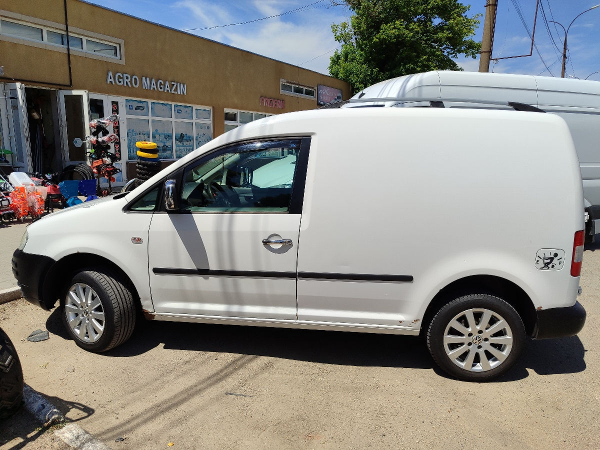 Volkswagen Caddy фото 1