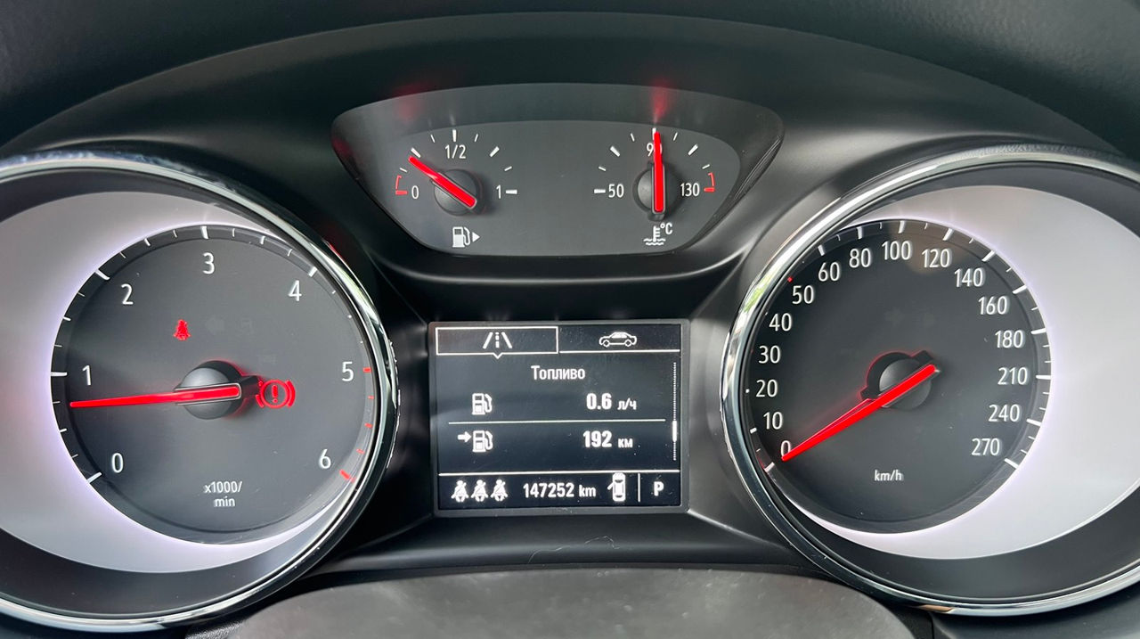 Opel Astra foto 11