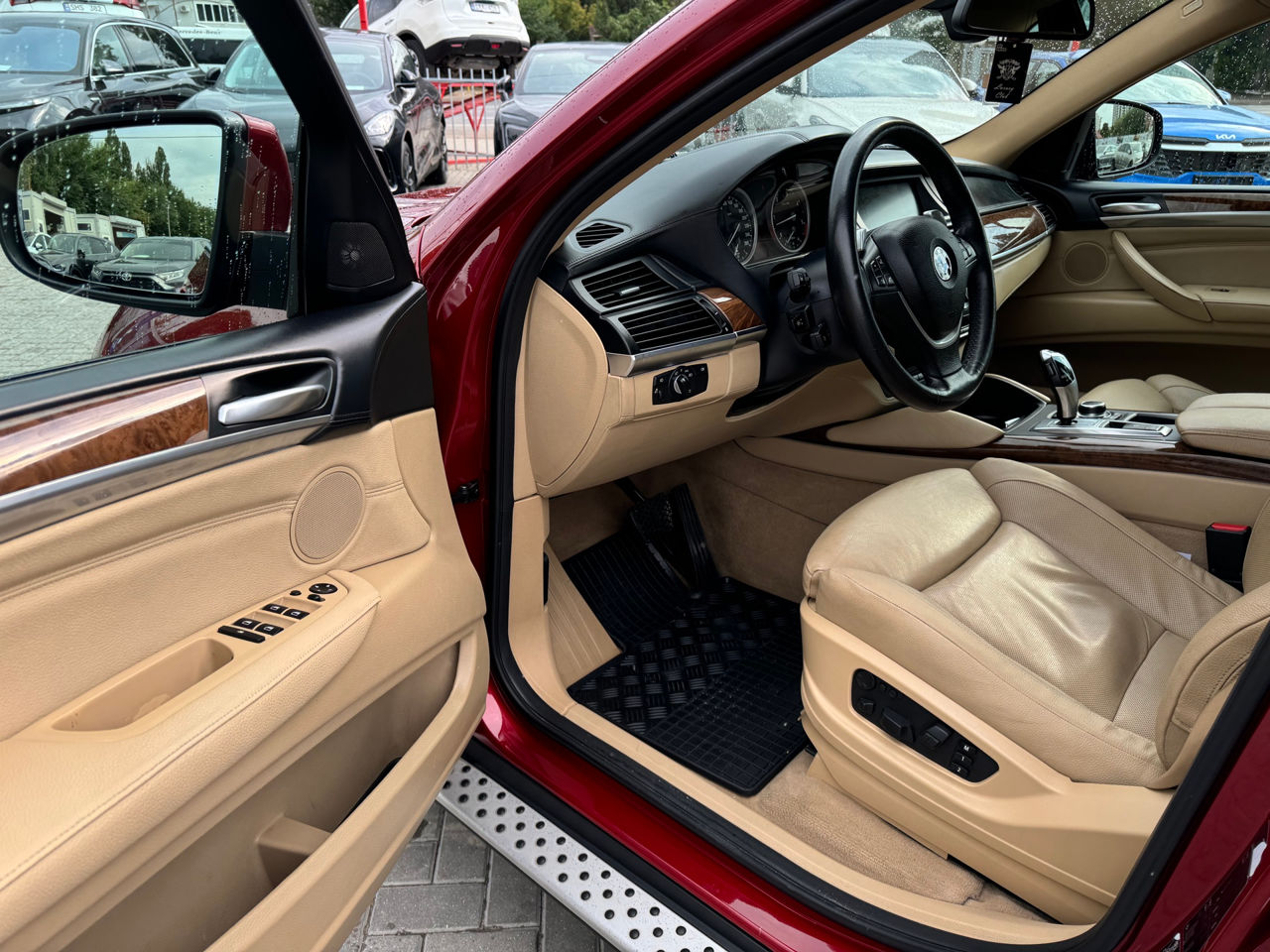 BMW X6 фото 6