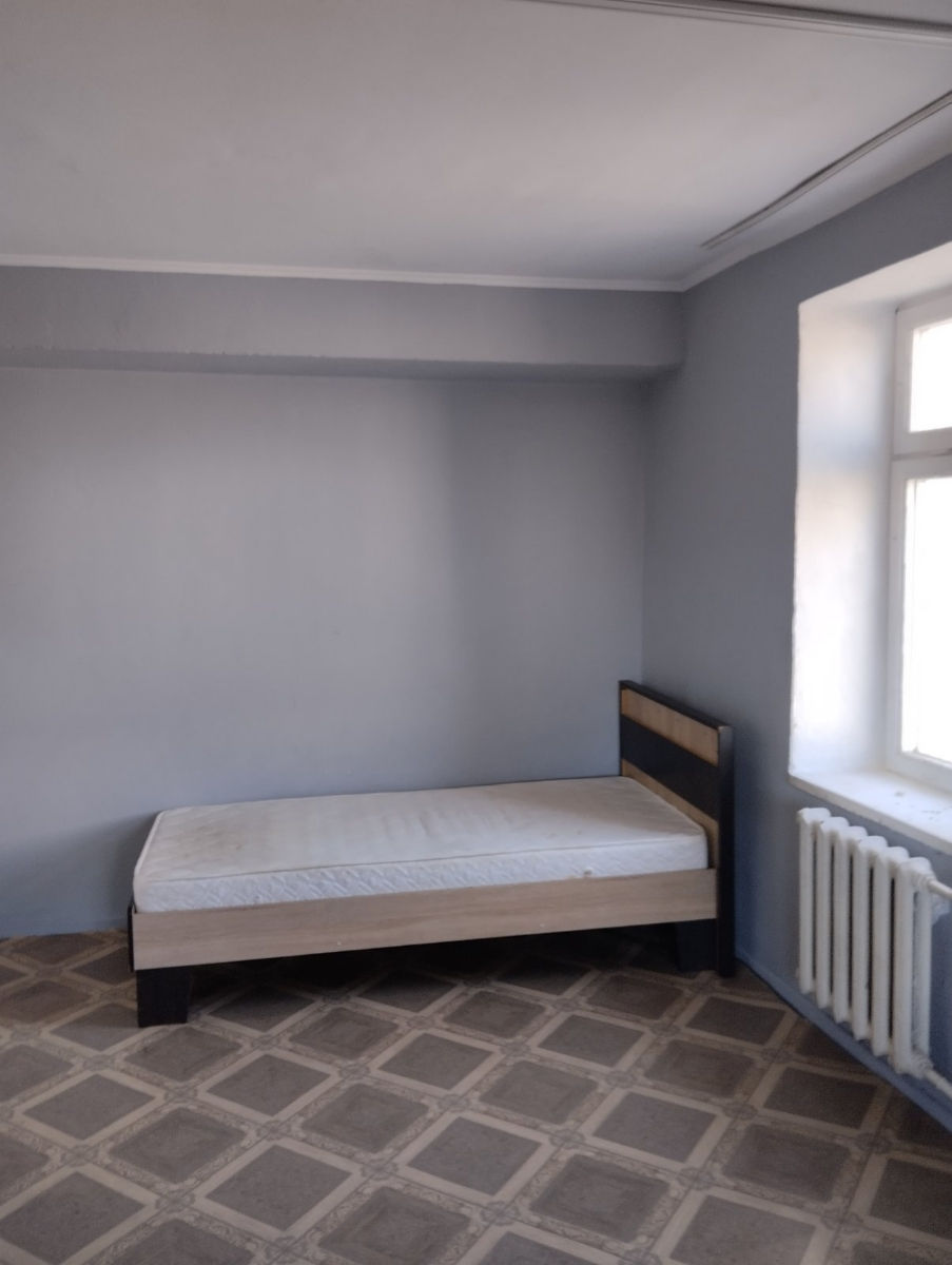 1-комнатная квартира,  Центр,  Яловены,  Яловены фото 0