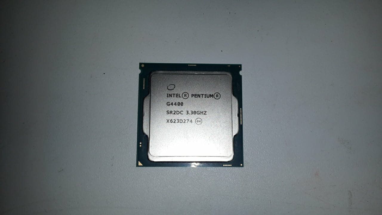 Intel Pentium processor G4400