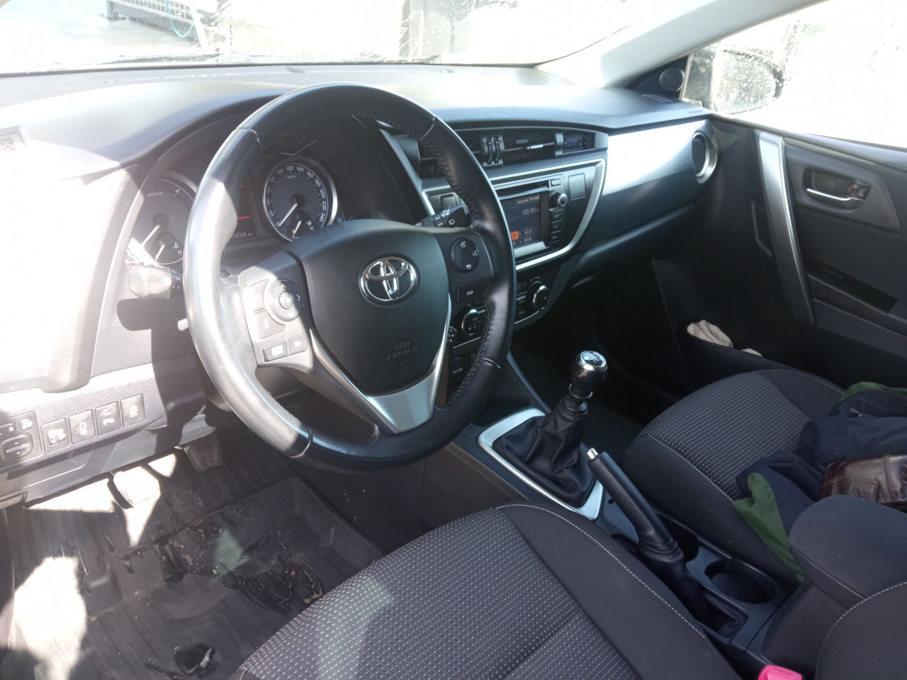 Toyota Auris foto 5