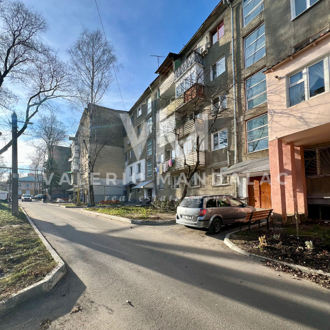 Apartament cu 3 camere,  Centru,  Bălți,  Bălți mun. foto 9