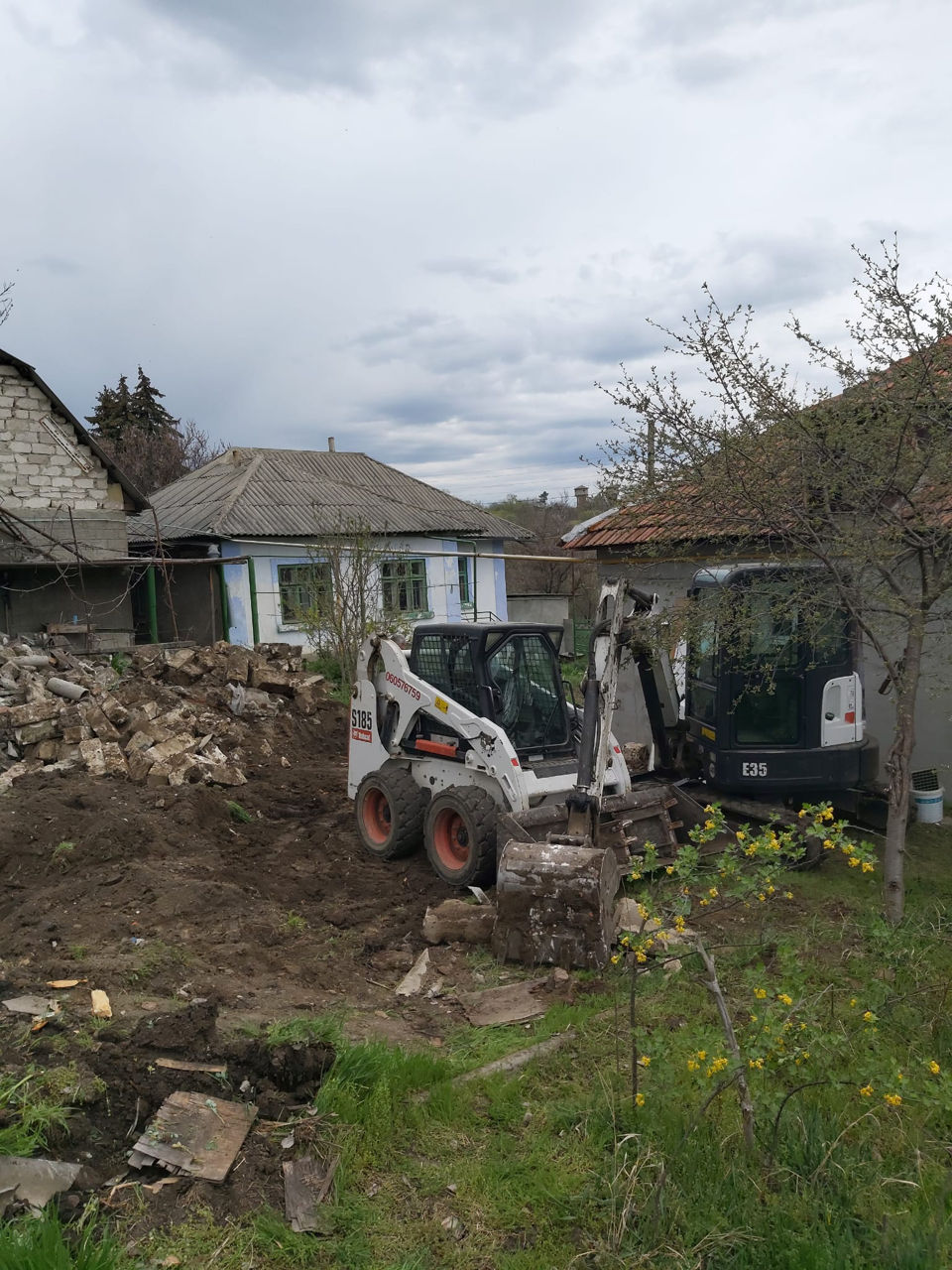 Bobcat, mini Excavator, vibrator/ бобкат, экскаватор,  каток фото 1