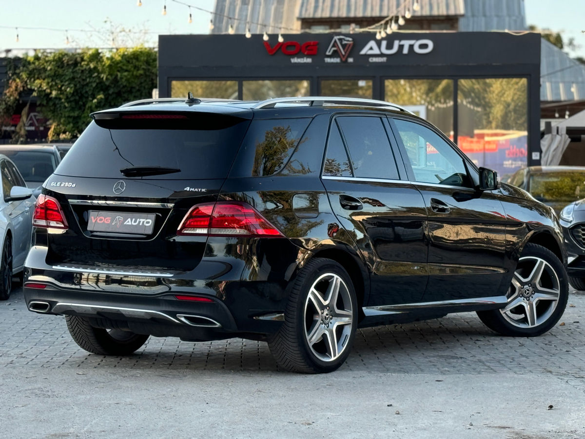 Mercedes GLE foto 2