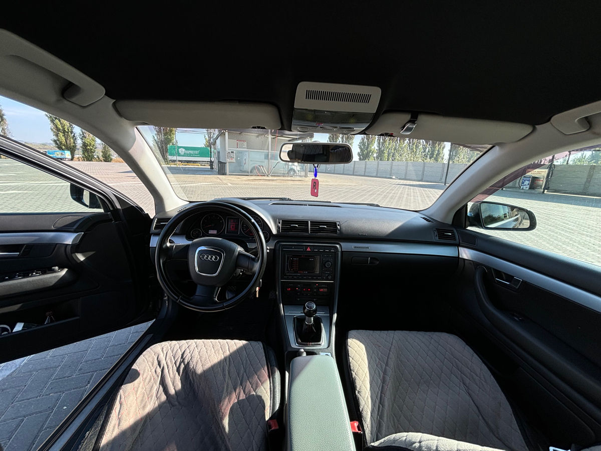 Audi A4 foto 7