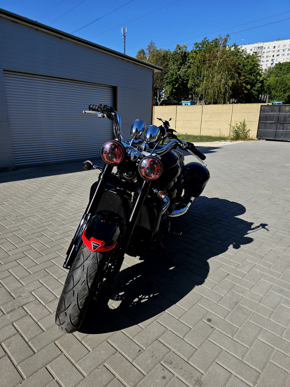 Triumph Rocket III фото 3