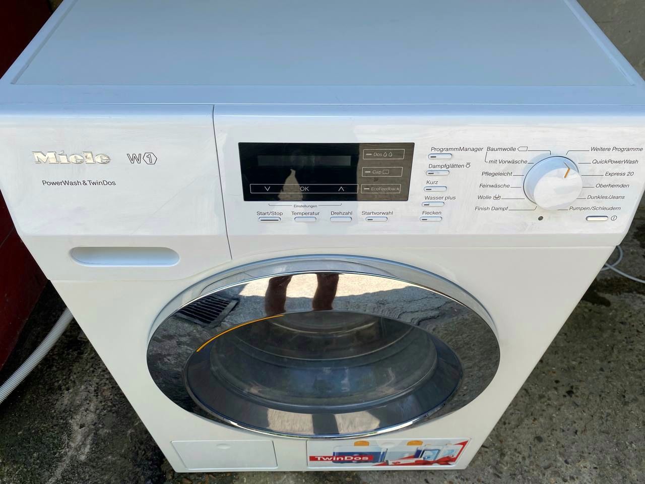 Стиральная машина Miele W1 TwinDos&PowerWash на 8 кг