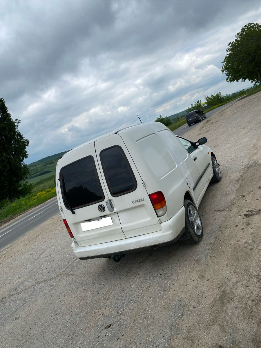 Volkswagen Caddy  фото 4