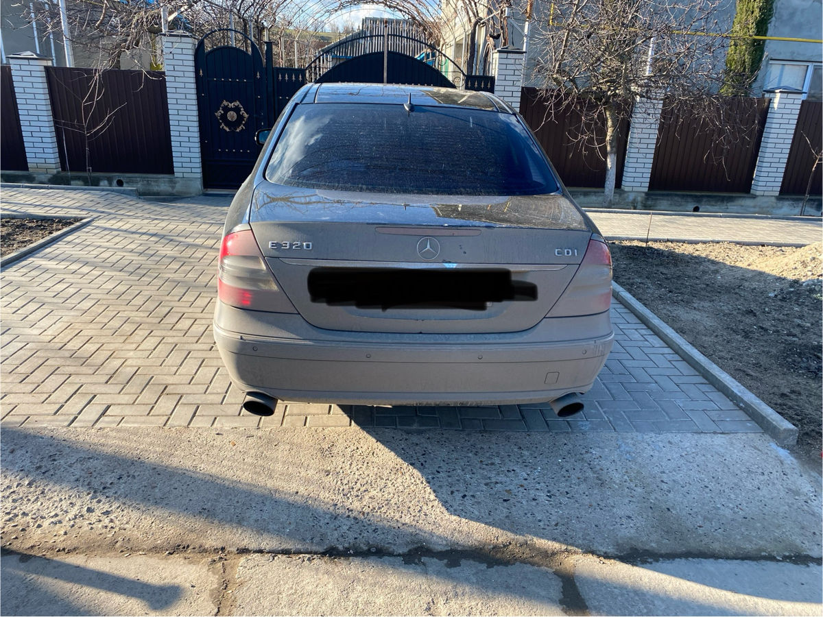 Mercedes w211 foto 3