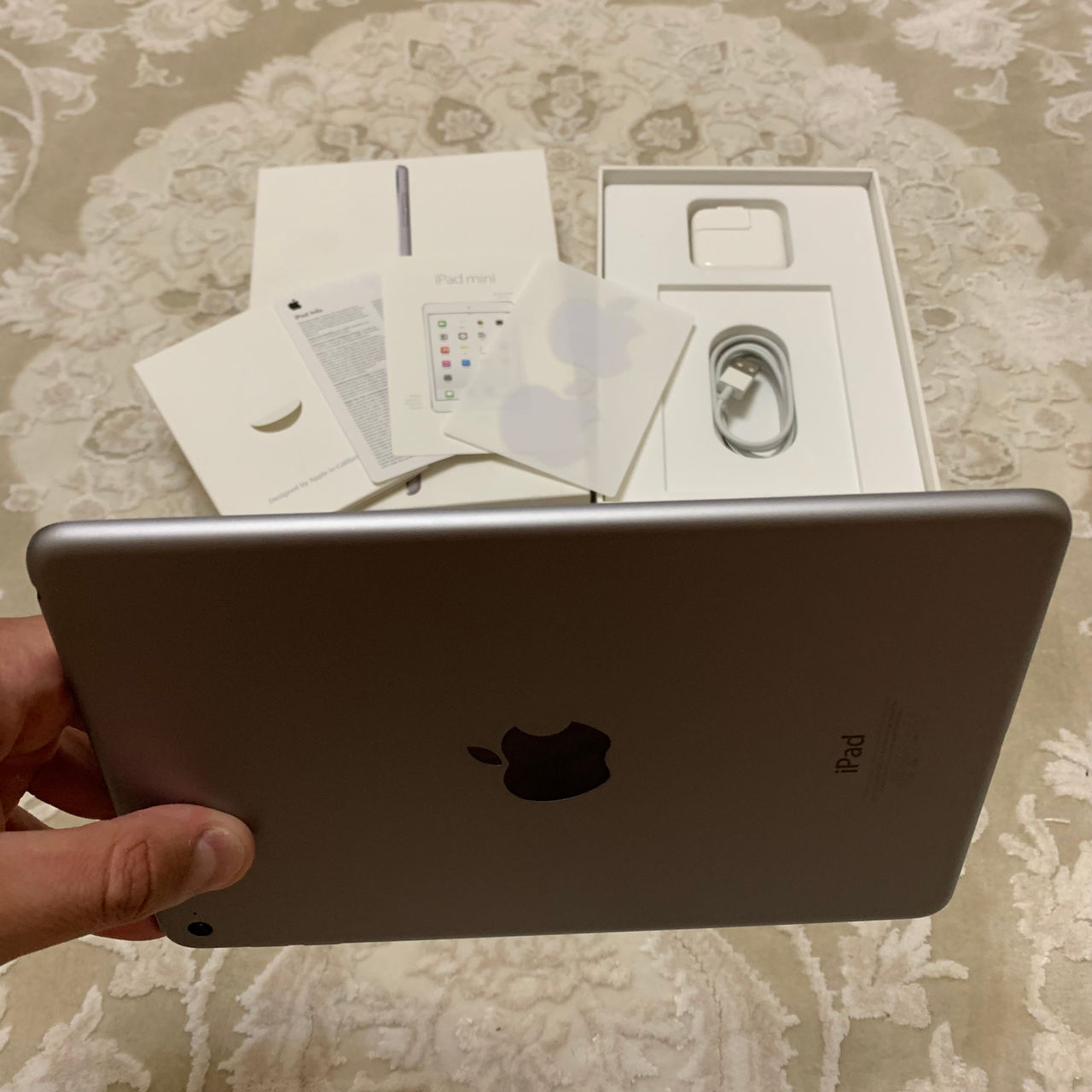 Apple iPad mini 4 128GB Wi-Fi 7.9inch Space Gray foto 7