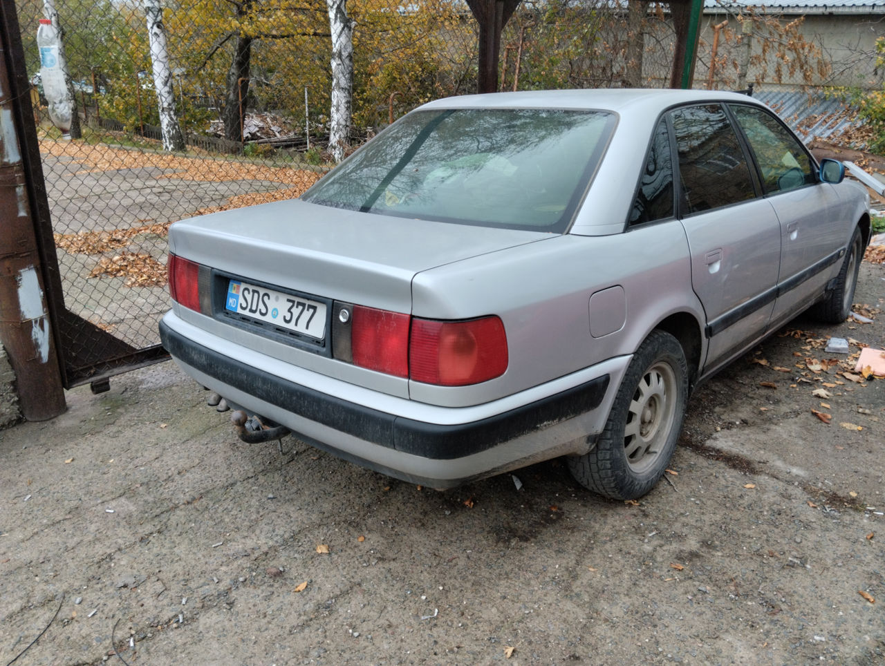 Audi 100 foto 3