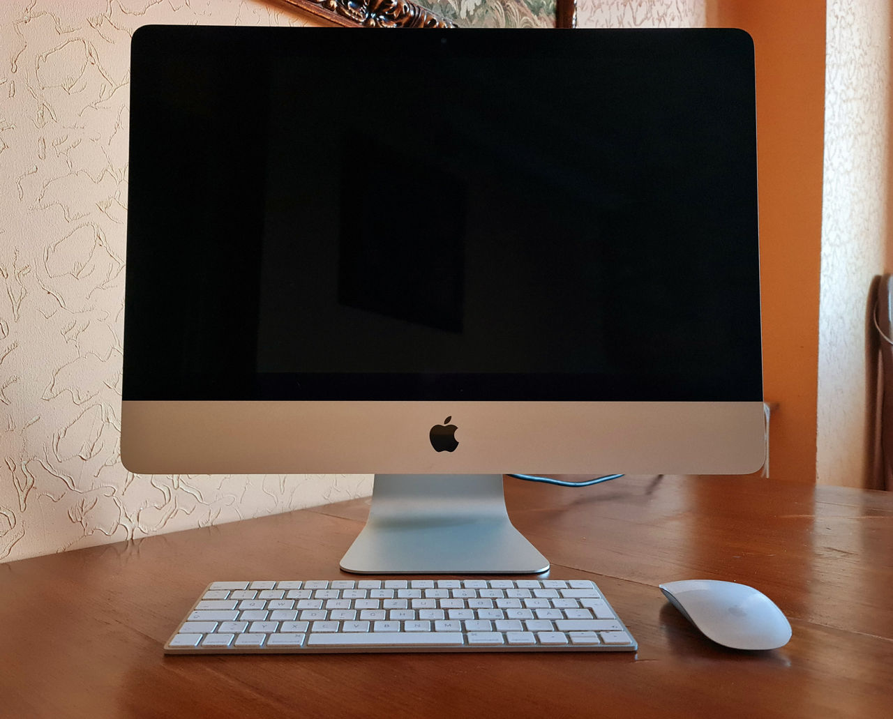 iMac ( 21.5-inch, Retina, 2019) foto 0