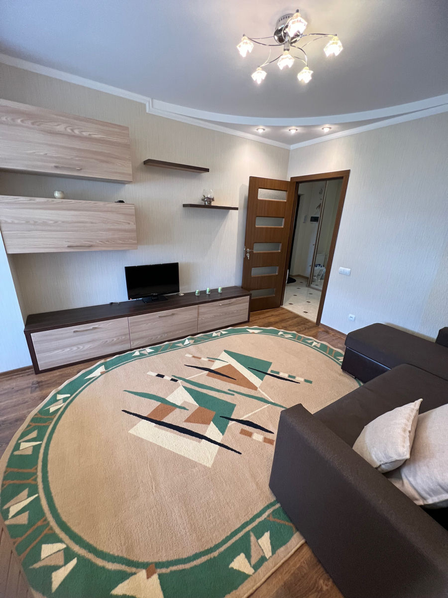 Apartament cu 1 cameră, 42 m², Buiucani, Chișinău