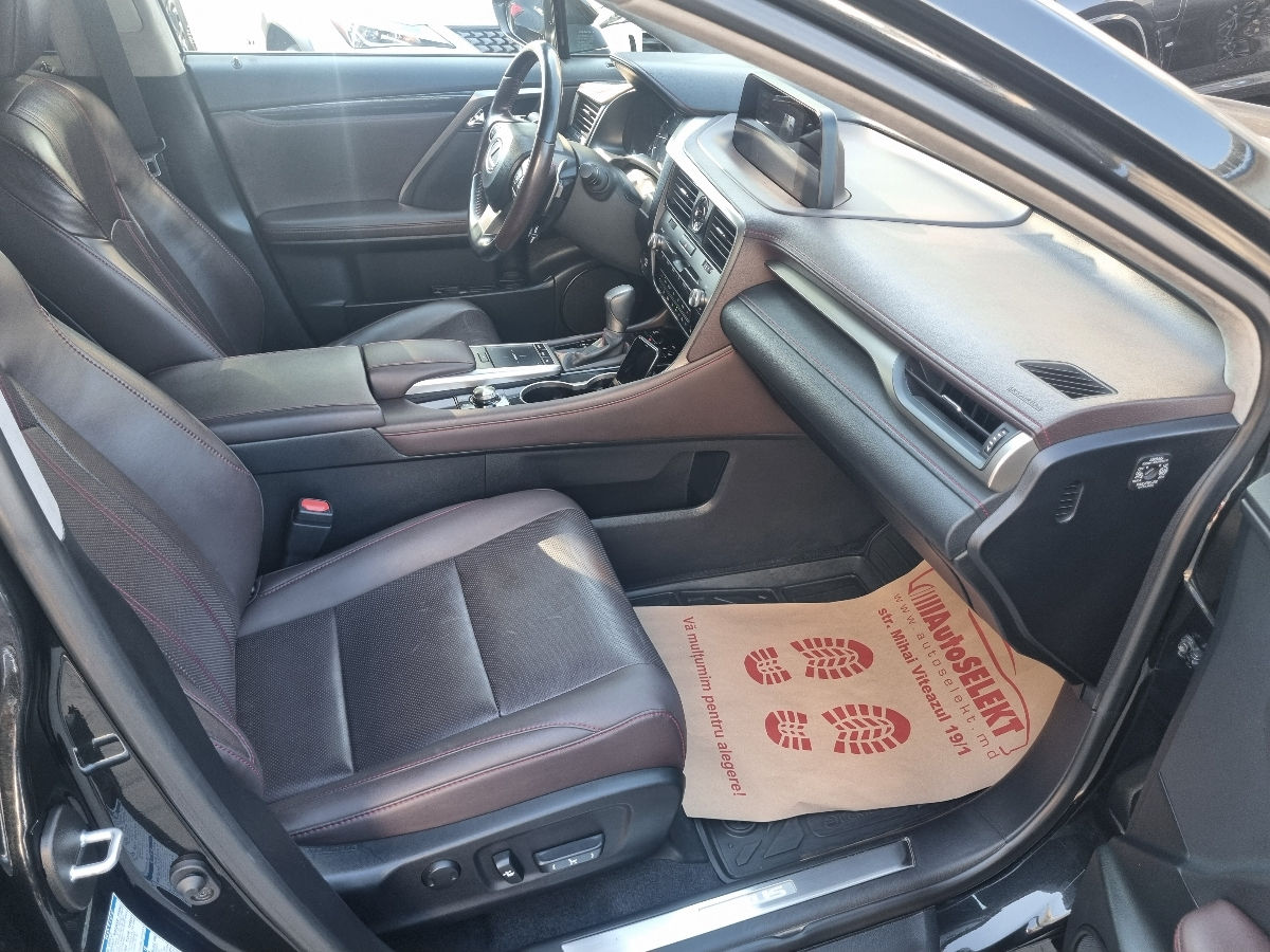 Lexus RX Series 2022 photo 10