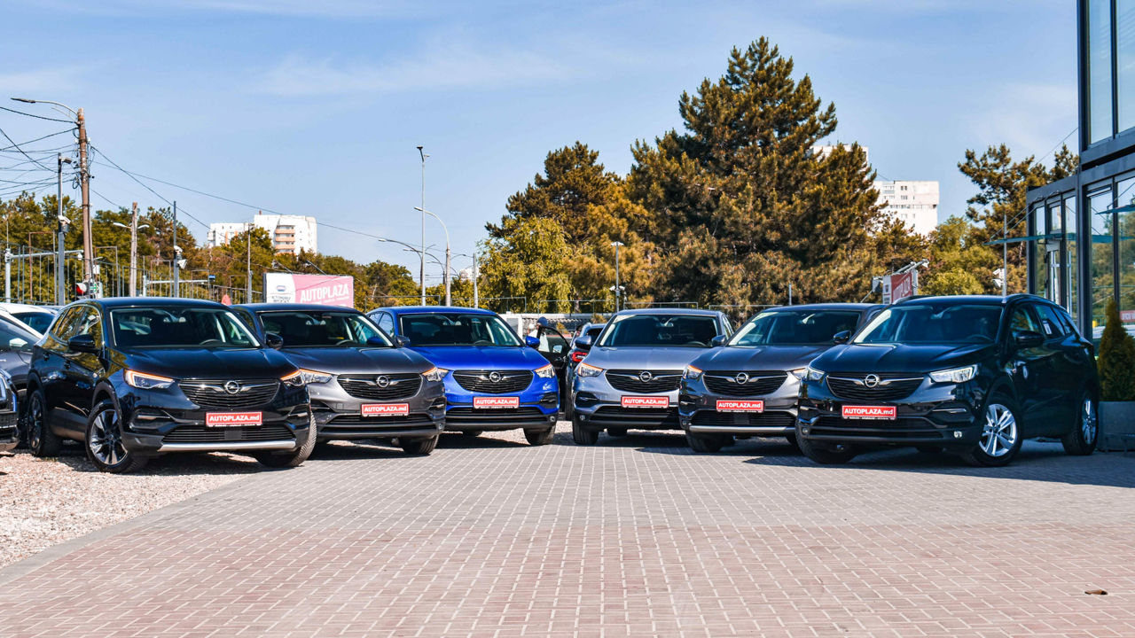 Opel Grandland X фото 0