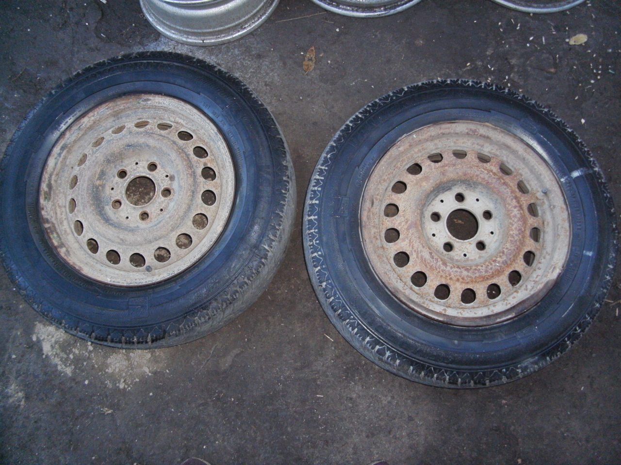 цэшка-2-колеса в сборе-диски с резиной на-15-195-70-всесезонка-цэшка ...