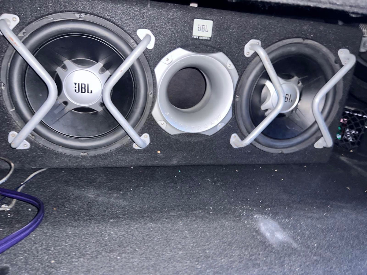 Буфер с усилителем JBL