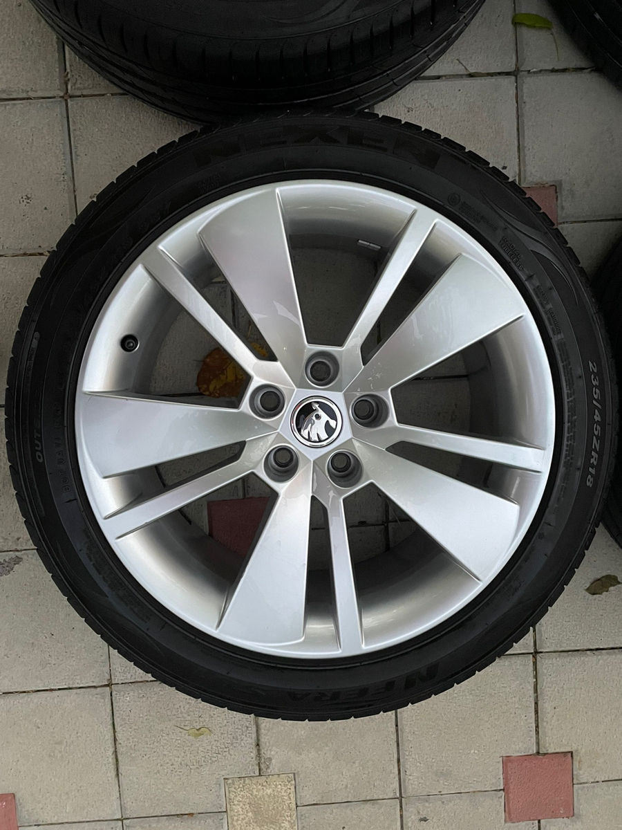 Set roti skoda superb R18 235 45, Jante Skoda foto 6