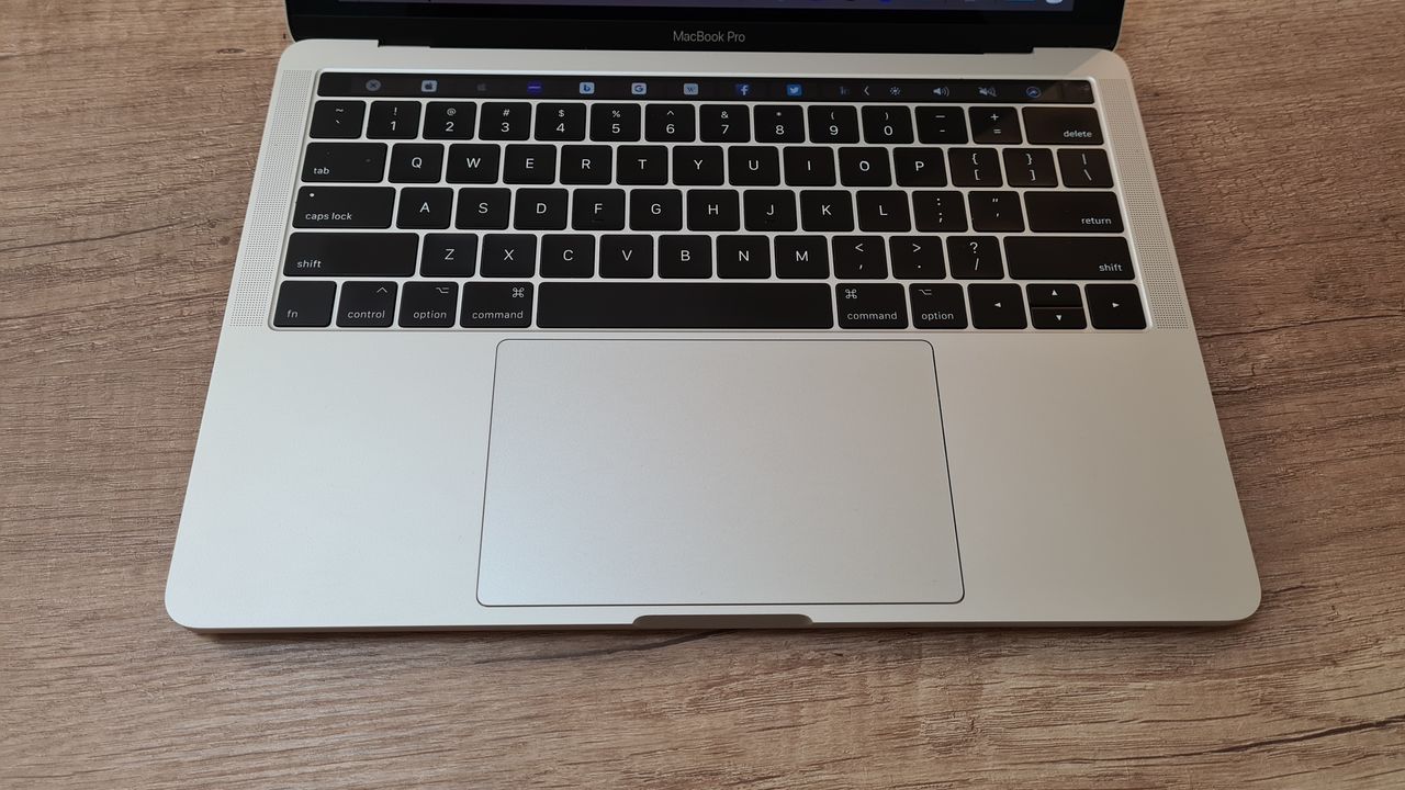 Apple macbook pro 13 2018 touchbar i5 macbook repair prices apple