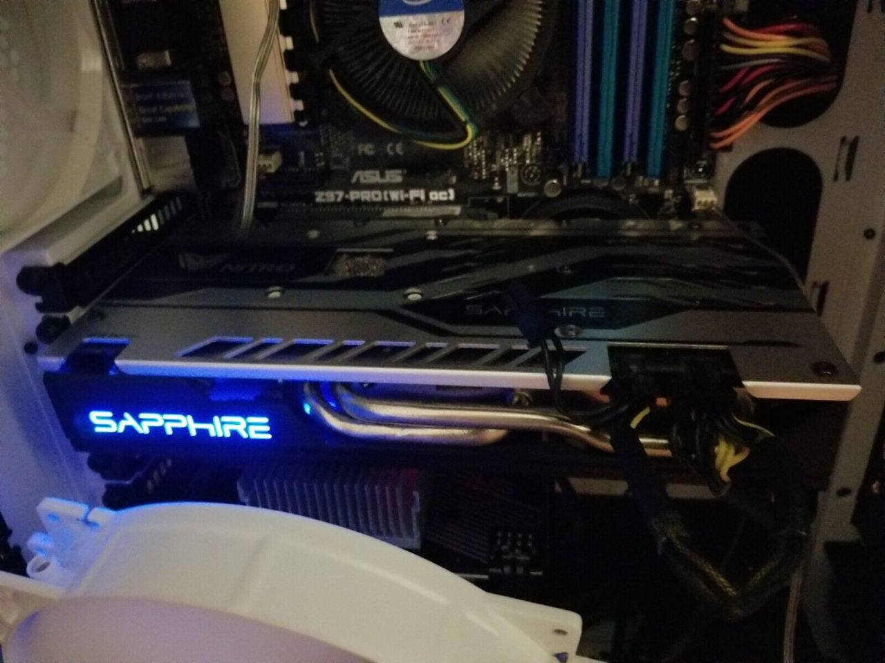Sapphire Radeon Rx 570 Nitro+ 4 Gb [256 bit]