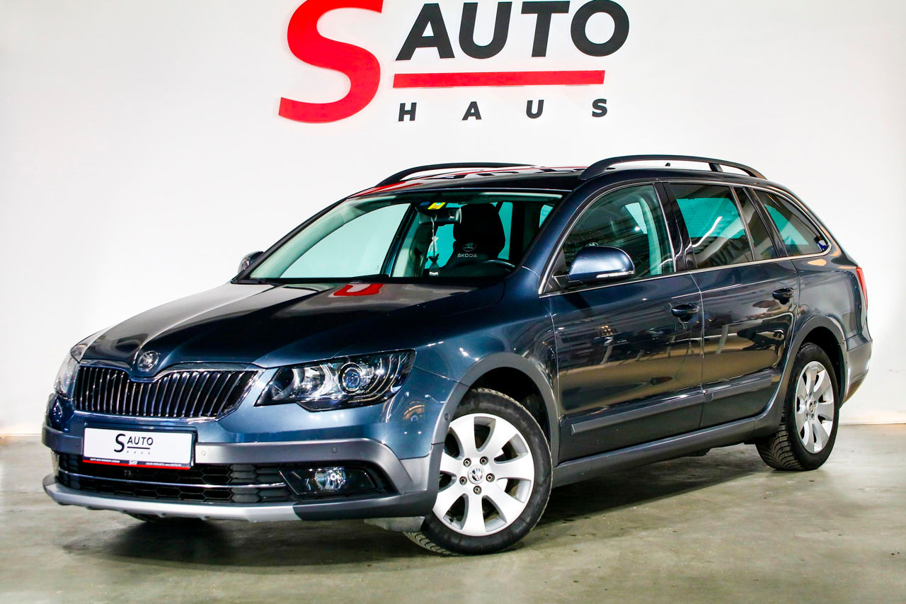 Skoda Superb foto 0