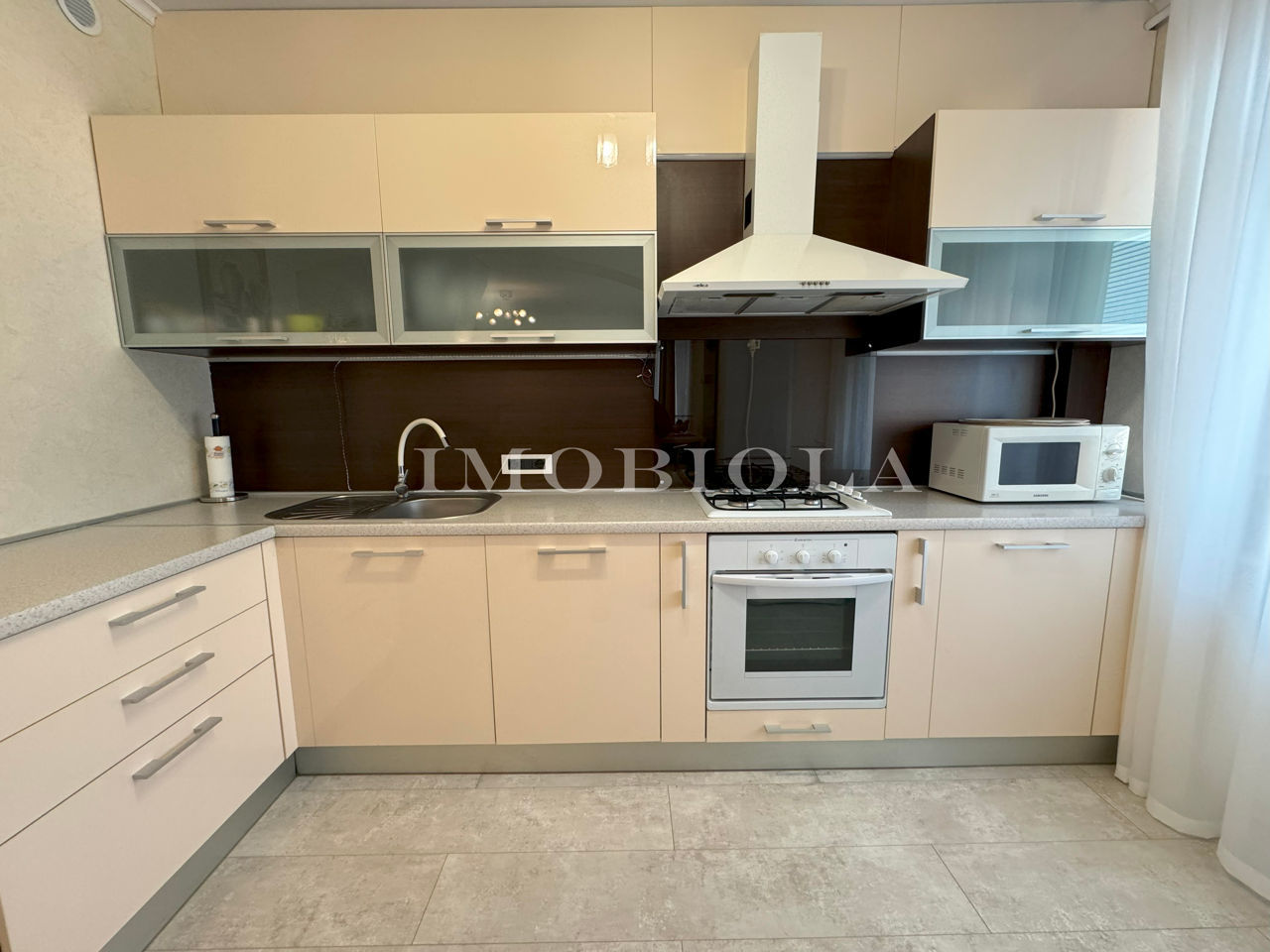 Apartament cu 3 camere, 100 m², Centru, Chișinău foto 3