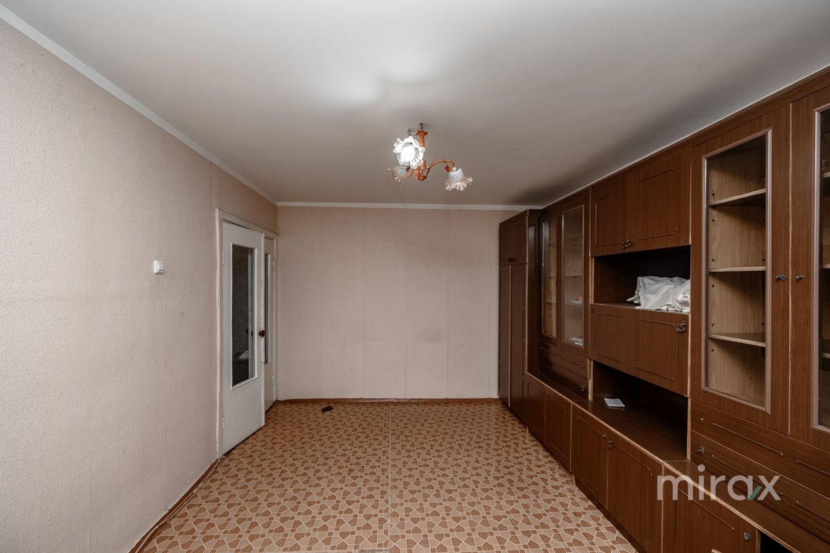 Apartament cu 2 camere, 54 m², Buiucani, Chișinău foto 3