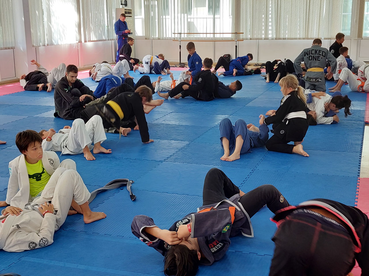 Scoala de Jiu-Jitsu Japonez si Brazilian invita copiii si adultii pentru noul an de studii foto 4