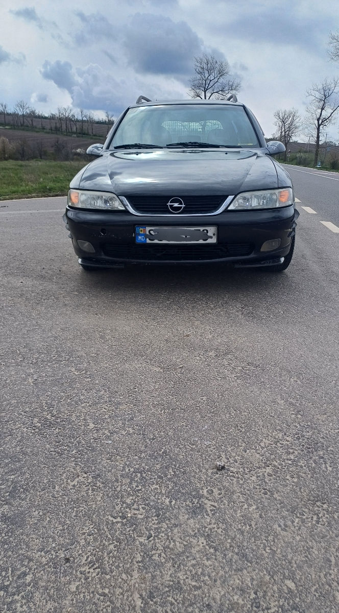 Opel Vectra фото 5